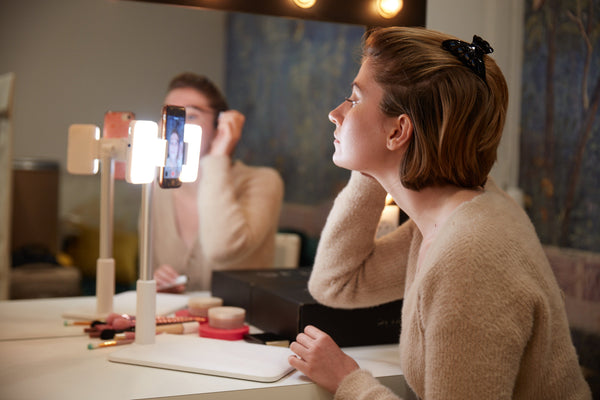 Meilleur support téléphone pour filmer seul en 2026 – Comparatif