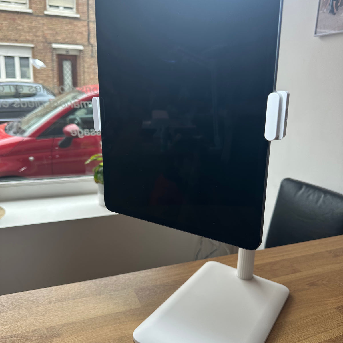 support-tablette-sur-pied